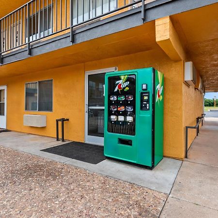 Americas Best Value Inn Stillwater Exterior photo