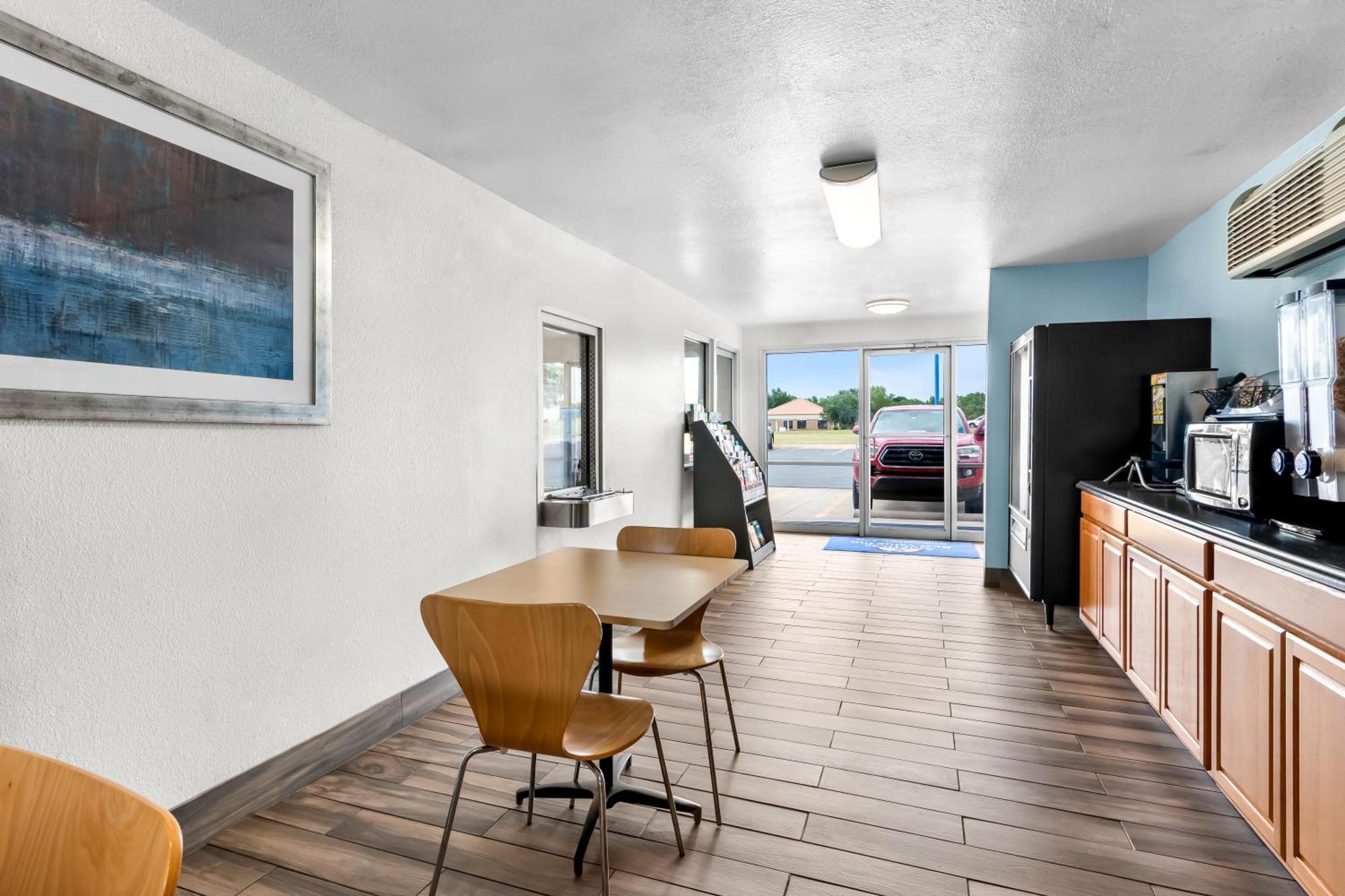 Americas Best Value Inn Stillwater Exterior photo
